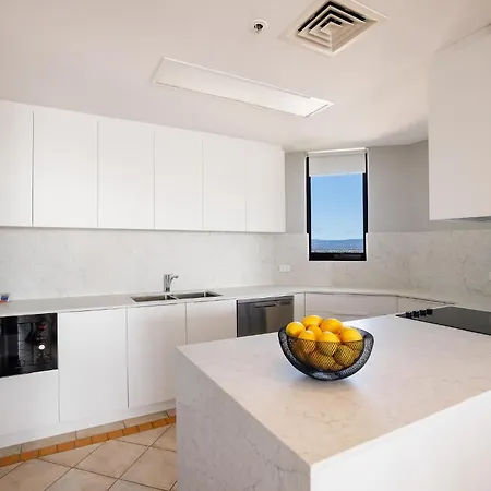 Paradise Centre Apartments Managed By Gchs Gold Coast Exterior photo