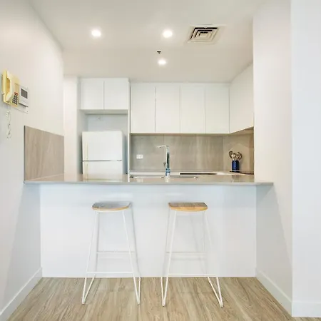 Paradise Centre Apartments Managed By Gchs Gold Coast Exterior photo