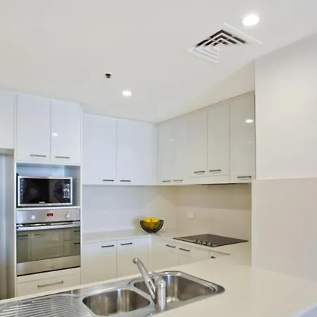 Paradise Centre Apartments Managed By Gchs Gold Coast Exterior photo